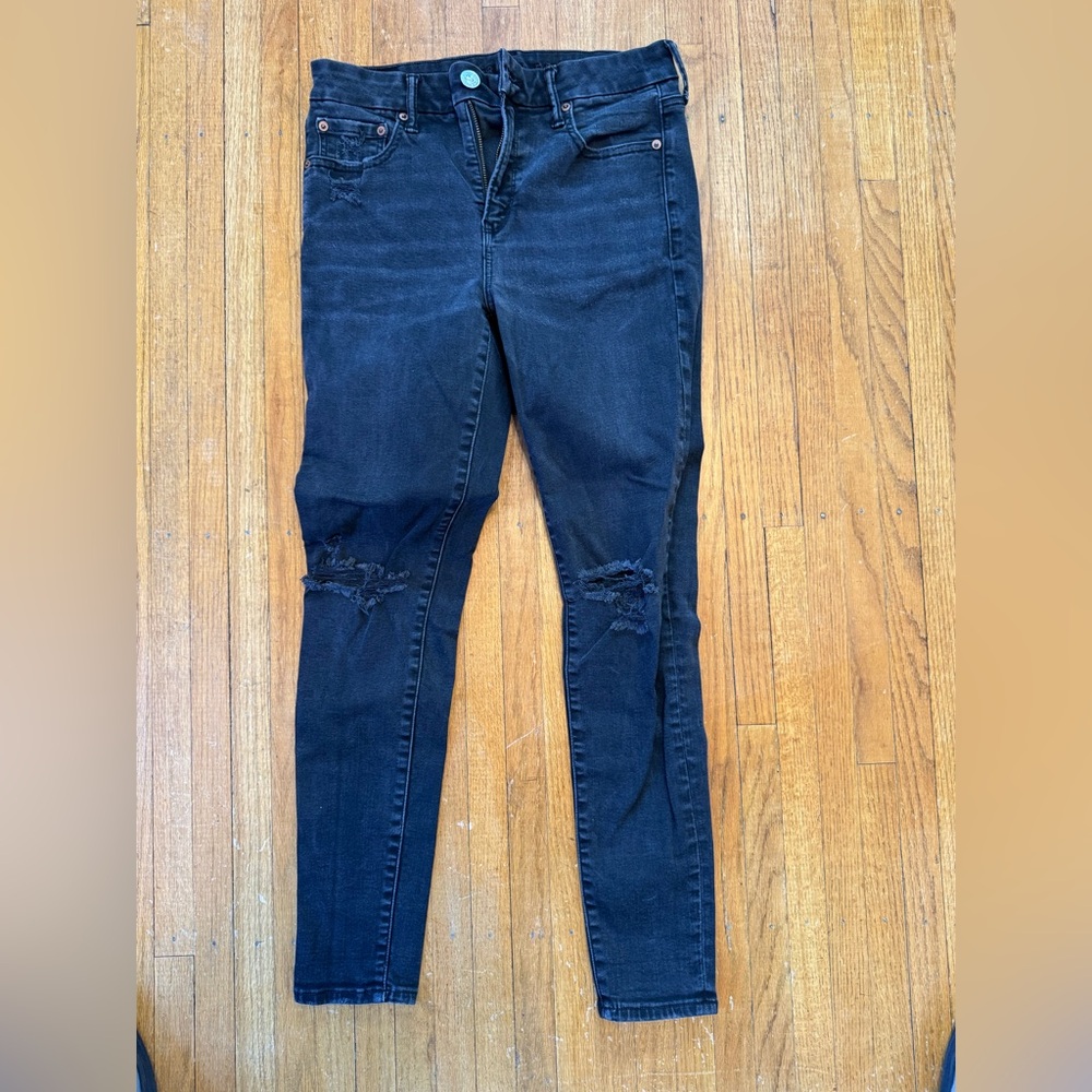 American Eagle Outfitters Black Distressed Skinny Jeans